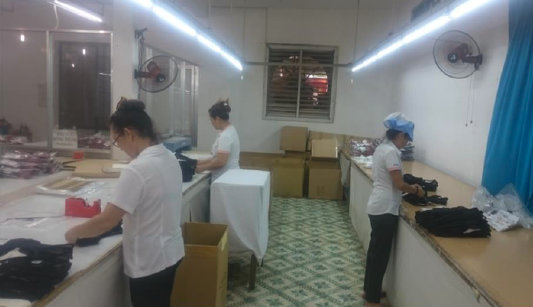 vn_factory_b_packing